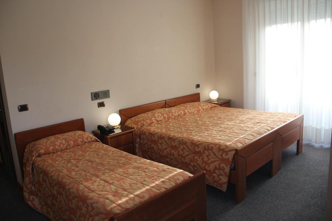 Il Timone Hotel Porto San Giorgio