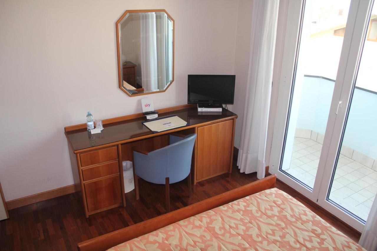 Hotel Il Timone Porto San Giorgio