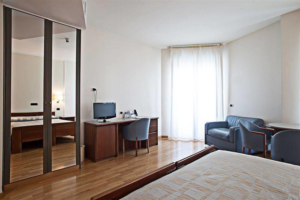 Hotel Il Timone Porto San Giorgio